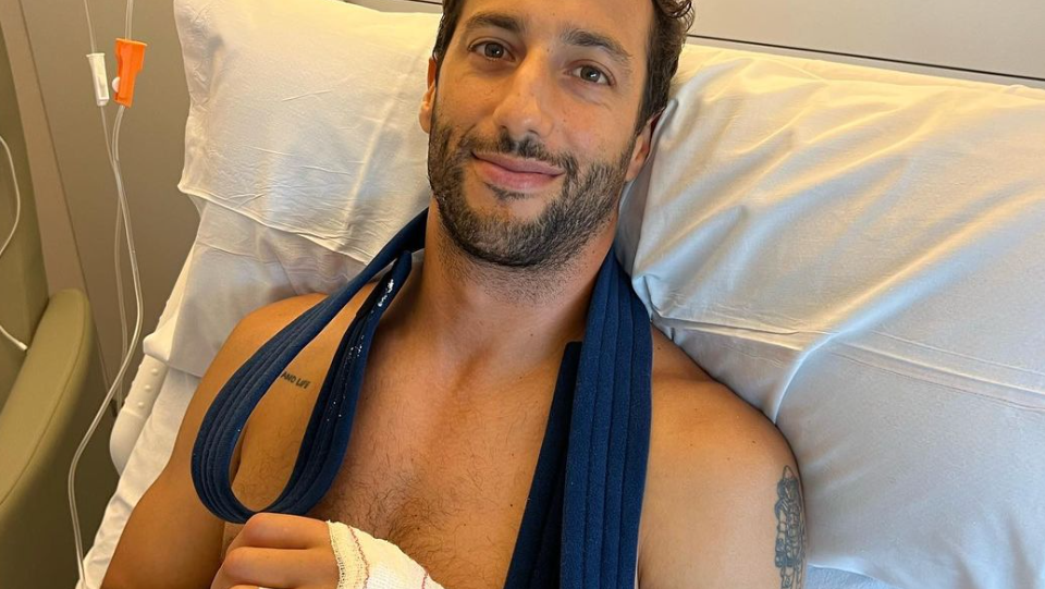 Daniel Ricciardo sends post-surgery update from hospital bed